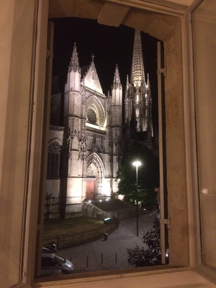 T2 Proche Tram , Calme Et Lumineux, Vue Basilique - Bordeaux