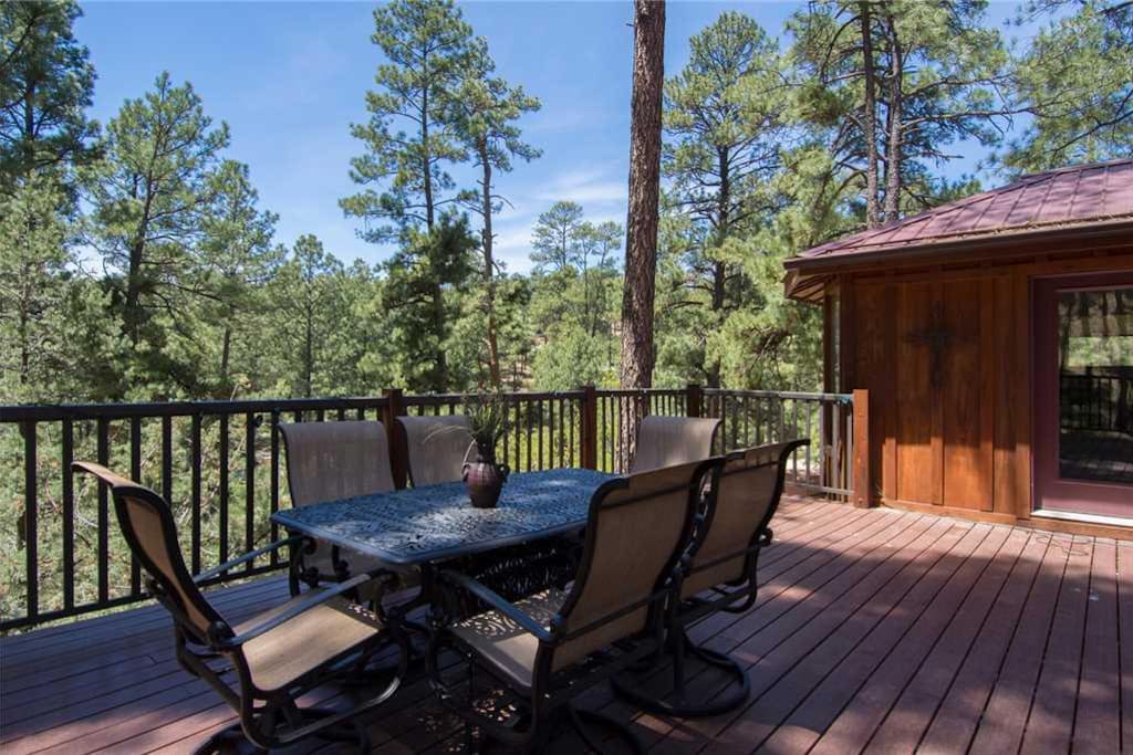 Dine in the Pines - Prepare your dinner outside and enjoy grilling in the cool mountain air.