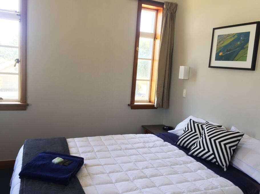 Room 22- suitable for up to 2 guests