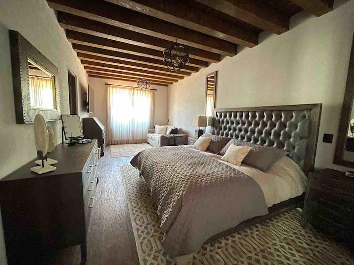 Master Suite 2