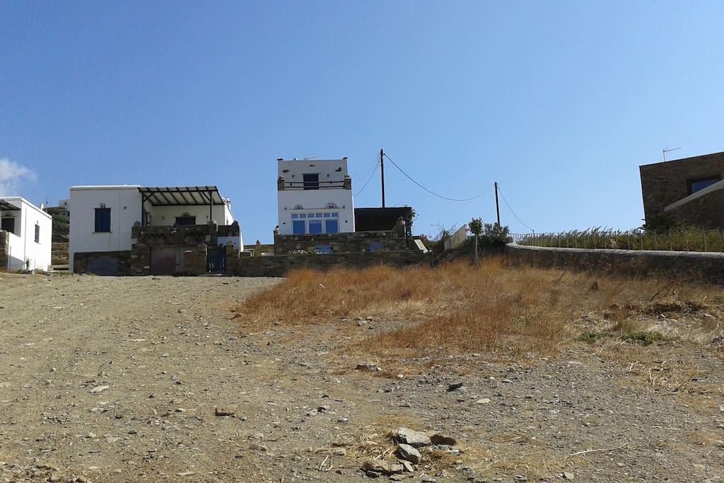VIEW OF THE HOUSE FROM THE SEA