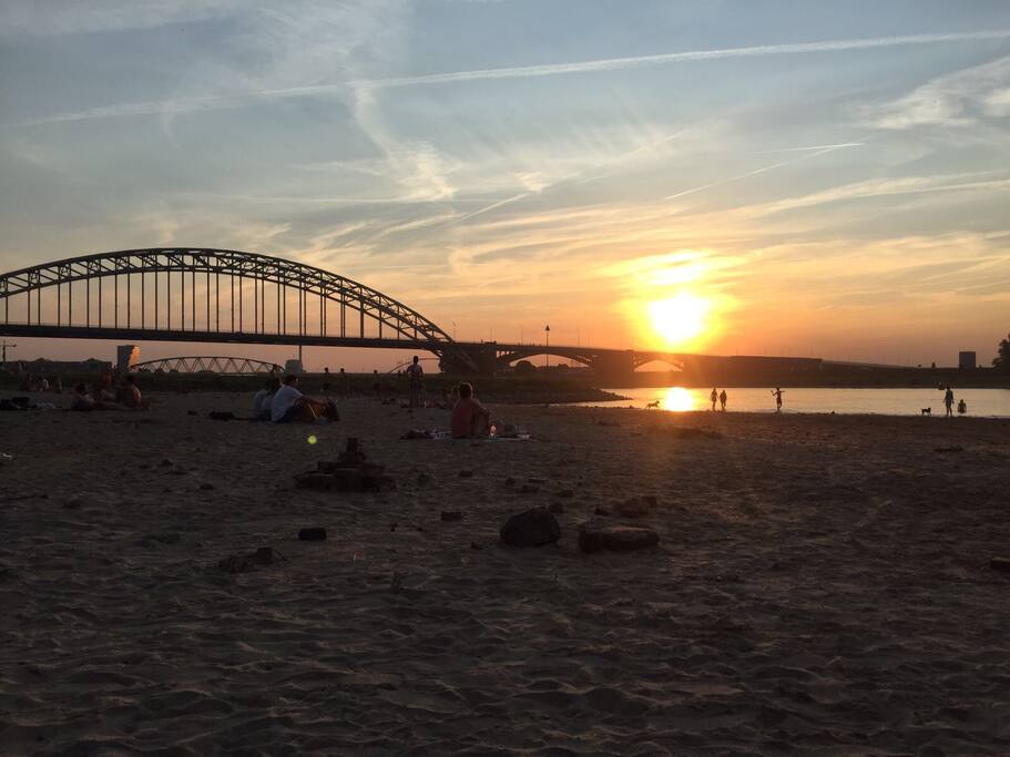 Beach at 5 min walk
