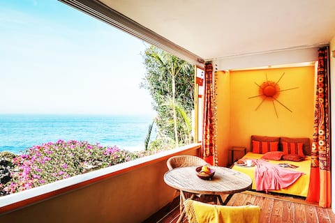 Propiedad de Airbnb exitosa: THE PEARL DIRECTLY AT THE SEA en Los Realejos