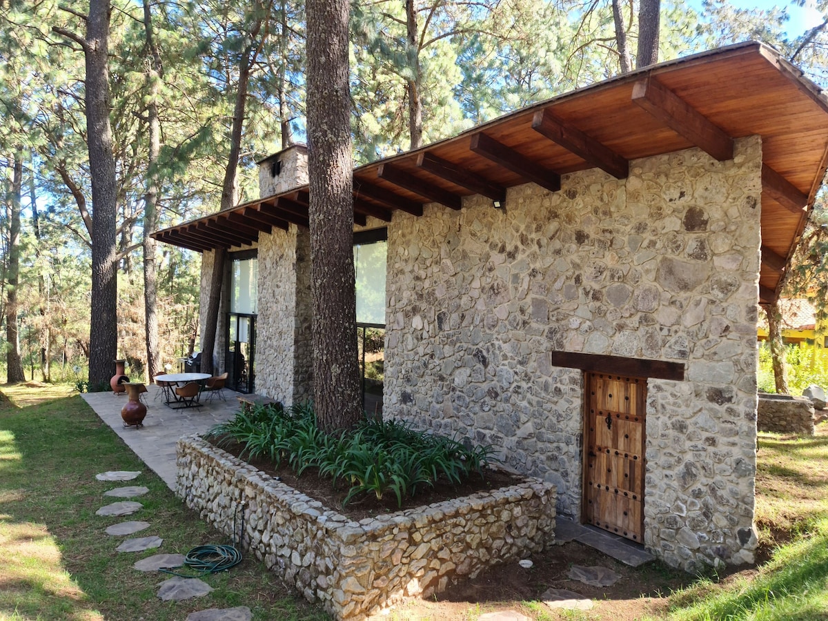 Tapalpa Country Club Vacation Rentals & Homes - Tapalpa Country Club, Tapalpa  Country Club, Mexico | Airbnb