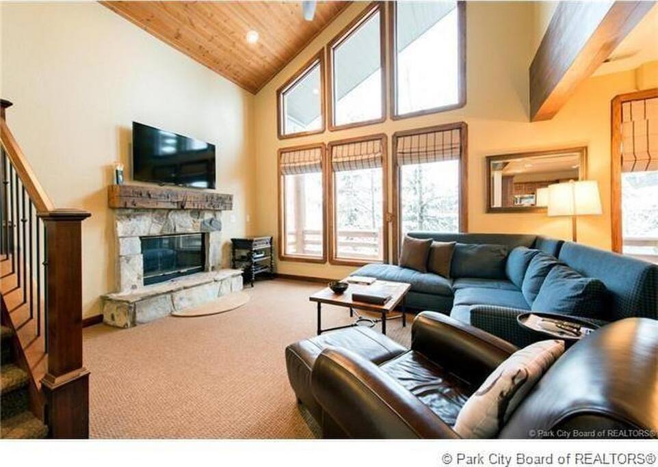 Sample 4 Bed Living Room