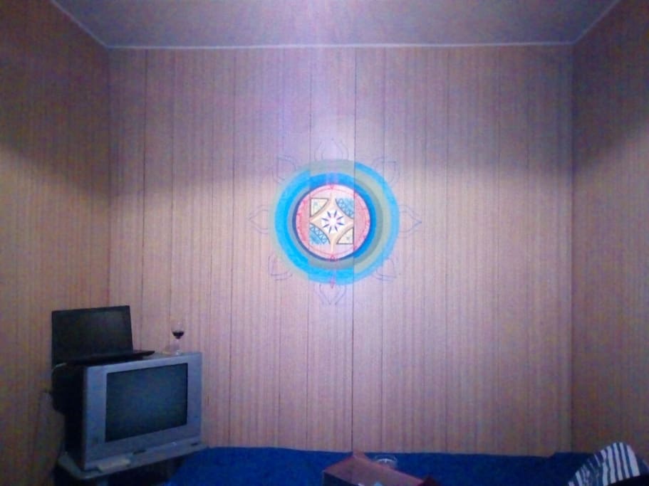 Habitación con cama matrimonial