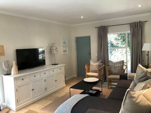 Airbnb Parkhurst Vacation Rentals Places To Stay Gauteng