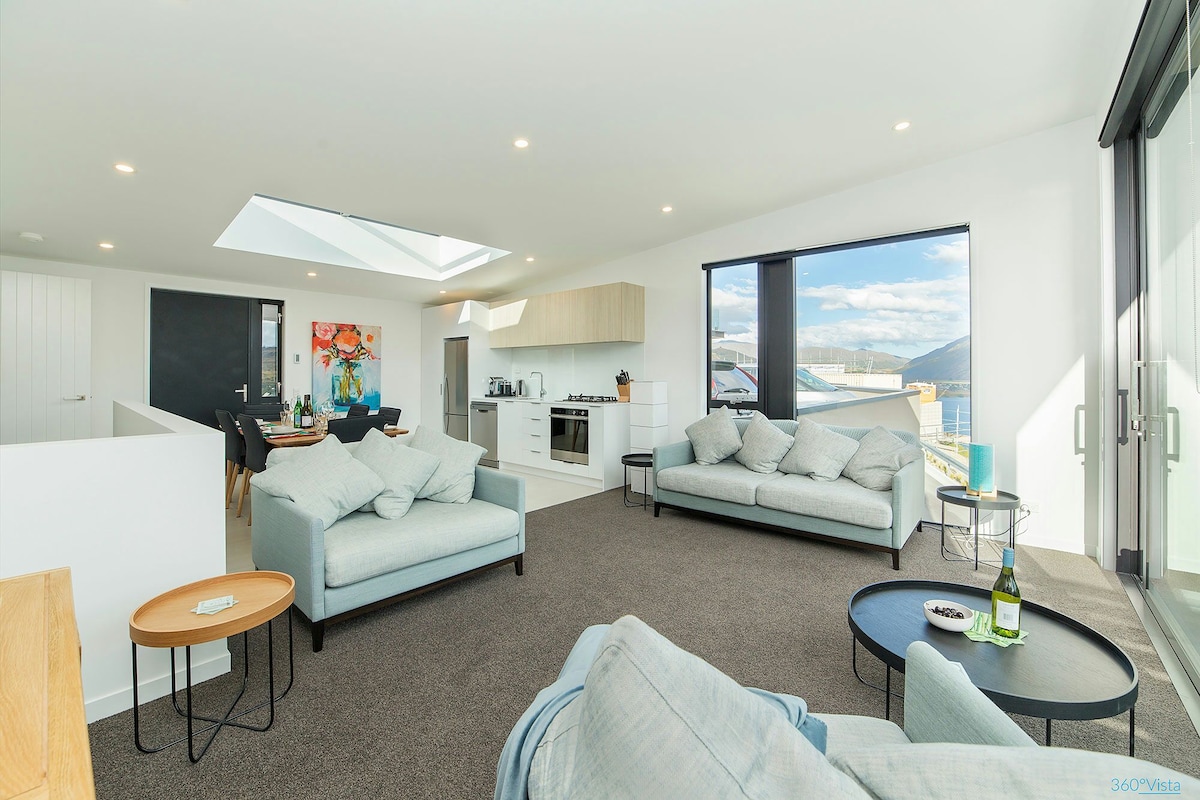 Successful Airbnb property: The Black Watch in Queenstown Lakes District