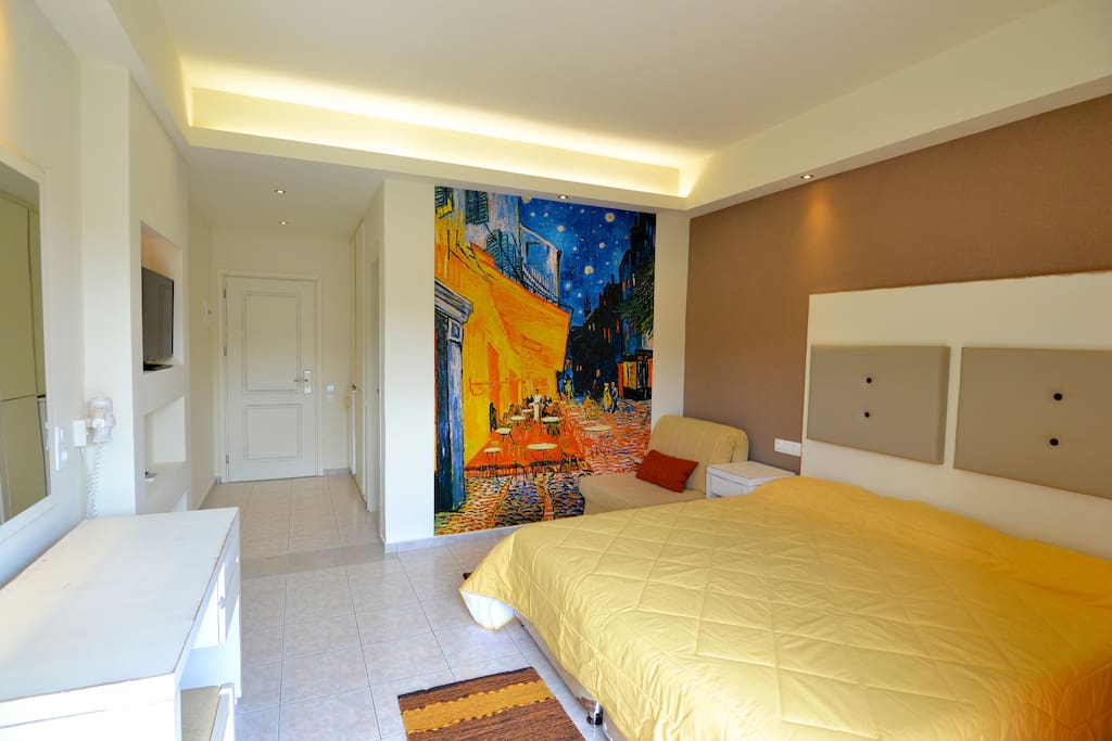 Private double or single room with bathroom