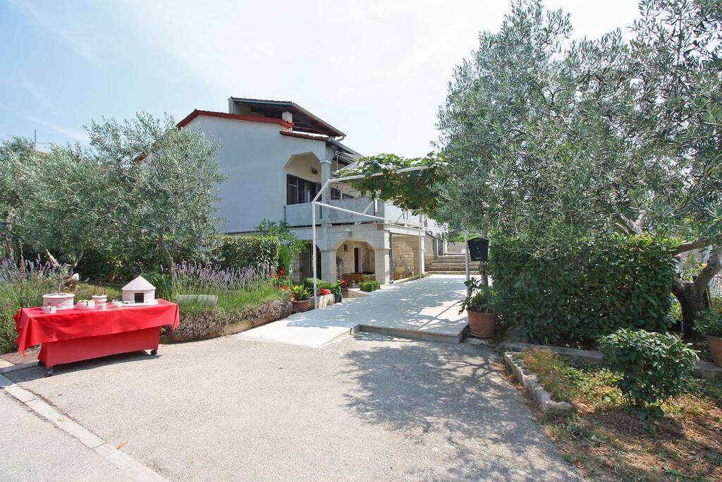 Parking and garden