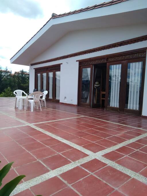 Terraza para disfrutar el hermoso paisaje y agradable clima de Villa de Leyva