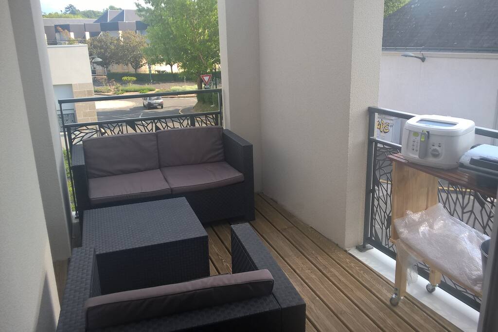 Terrasse ensoleillée toute la journée