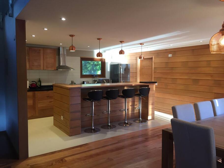 Cocina con isla central