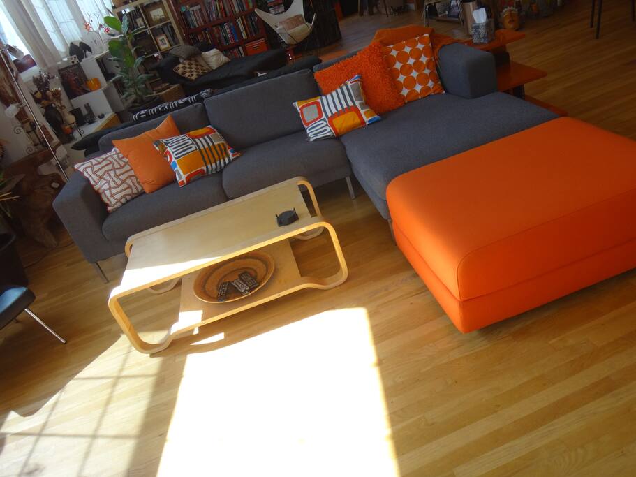 Beautiful light streaming in.