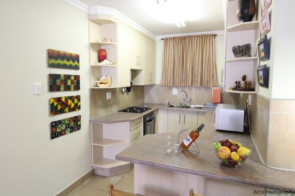 UNIT 7 Apartment 1 Bedroom King(Air-con) photo 2