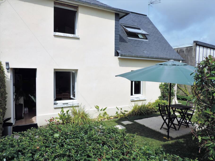 Jardin côté Terrasse (1)