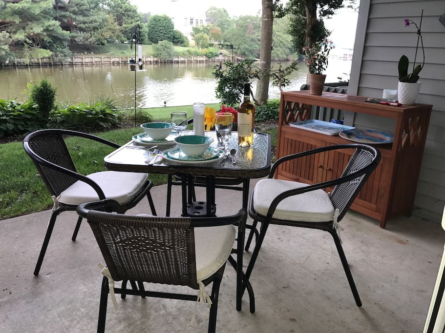Patio on Silver Lake