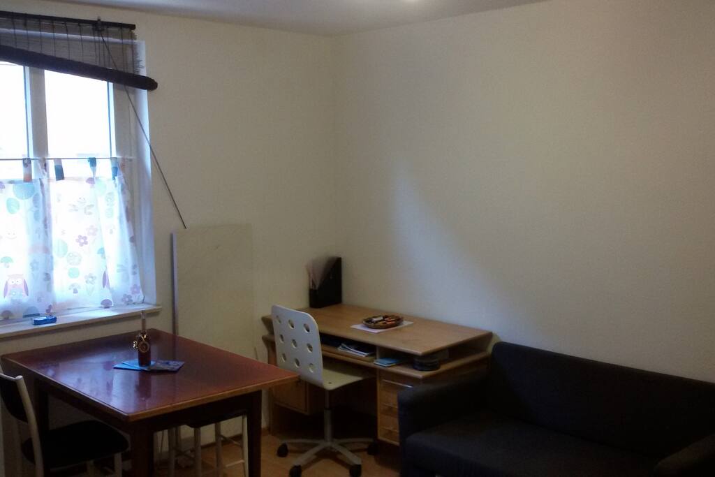 Wohnzimmeransicht II