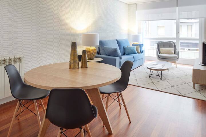 Nafarroa Plaza by FeelFree Rentals gallery image 2