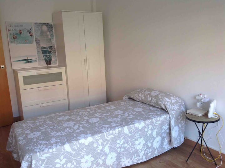 יש מקום בשבילכם