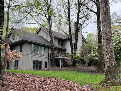 Gorgeous timber frame house