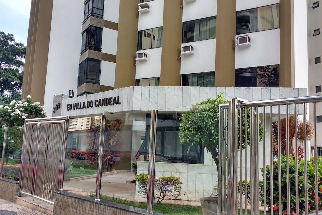 Entrada do prédio