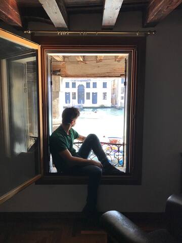 La Felice Canal Grande gallery image 2