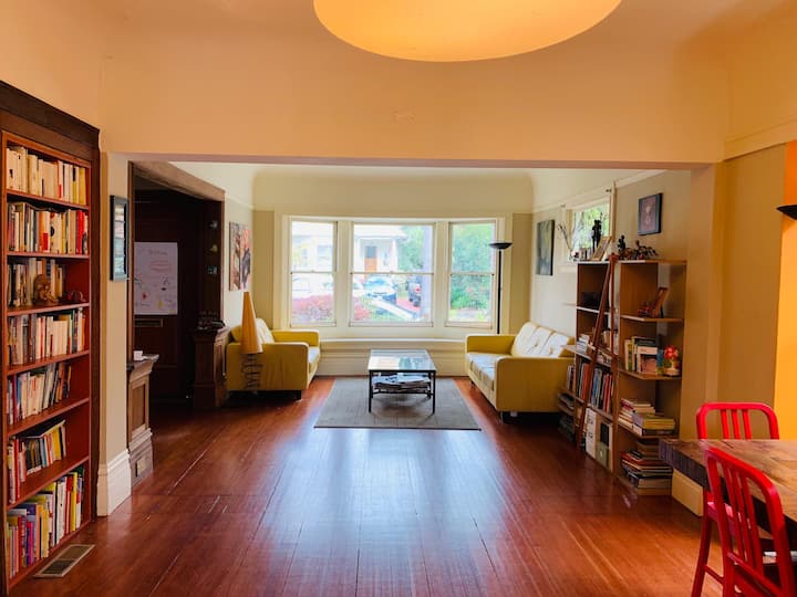Berkeley / Elmwood - 4 Bdrm House With Garden - Berkeley, CA