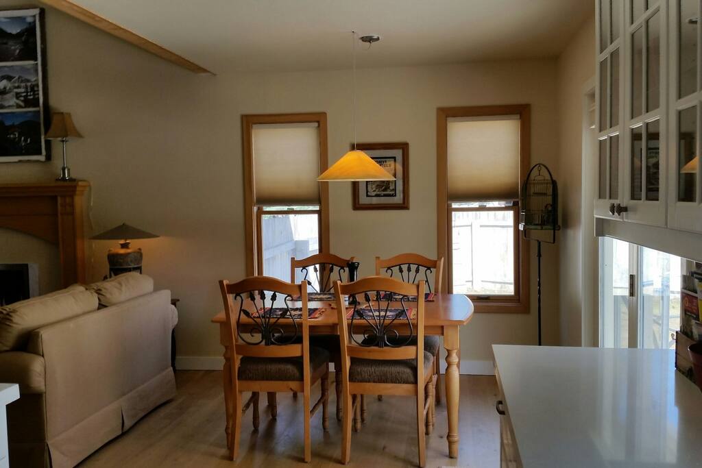 Dining table, additional leaf and chairs available on site.