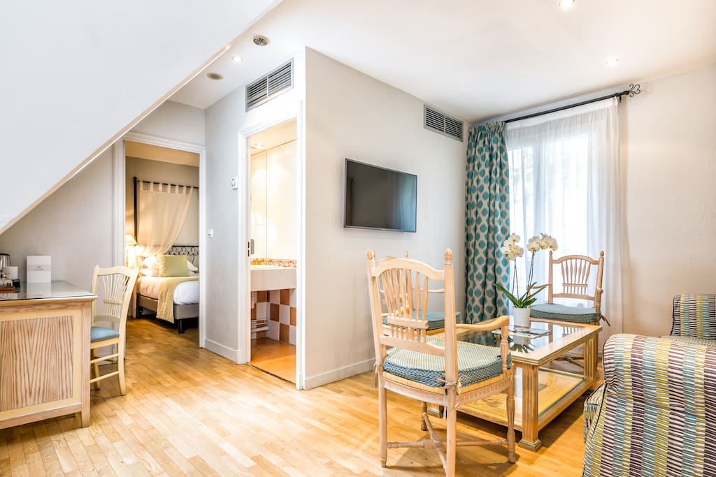 Suite room