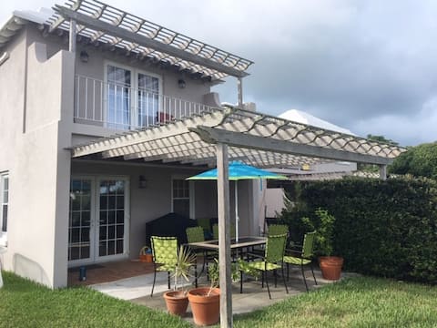 The Heights-Centrally Located & Close to Beaches