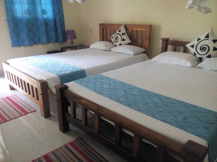 Bed room