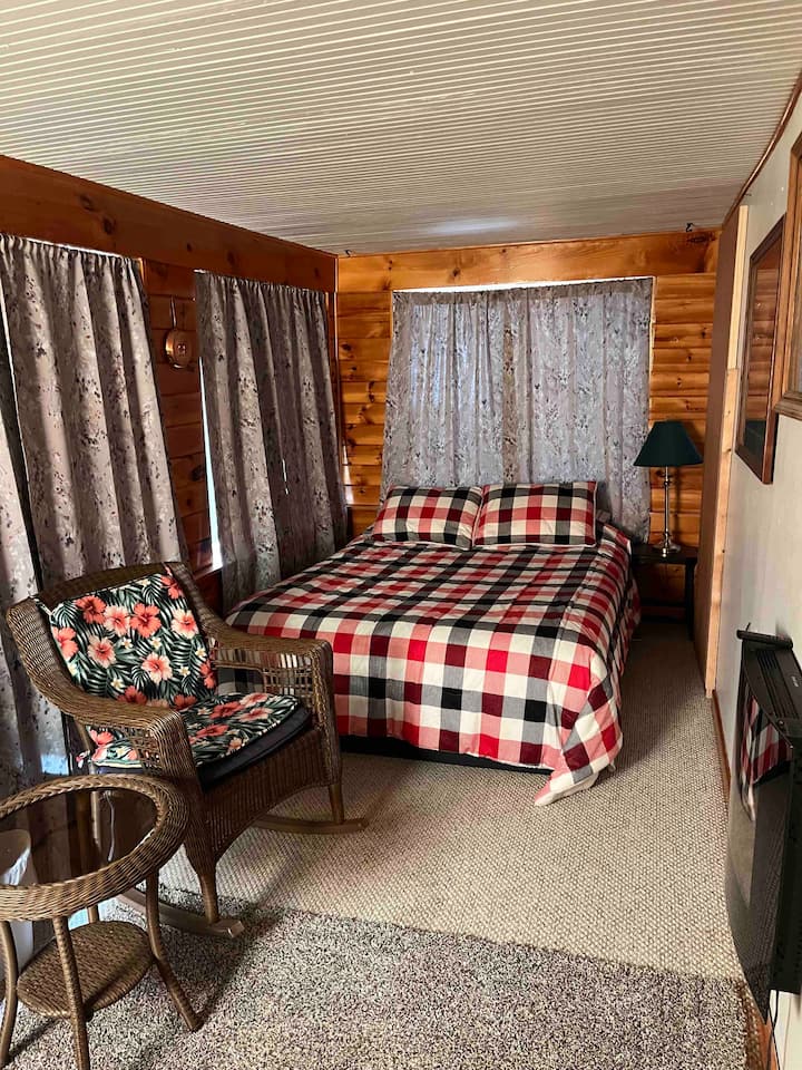 El solárium/4º dormitorio es difícil de calentar durante el invierno. 