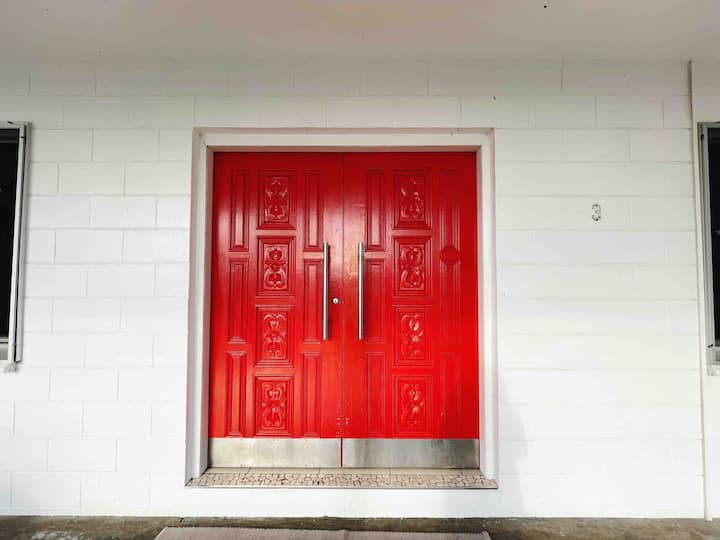 Top 8 Airbnb Vacation Rentals In Lucinda, Australia Updated 2024