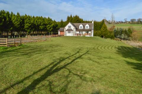 Stunning detached house set in woodland
