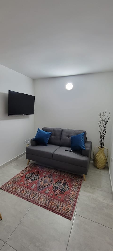 Popular Airbnb listing: My Happy Place in Guatapé