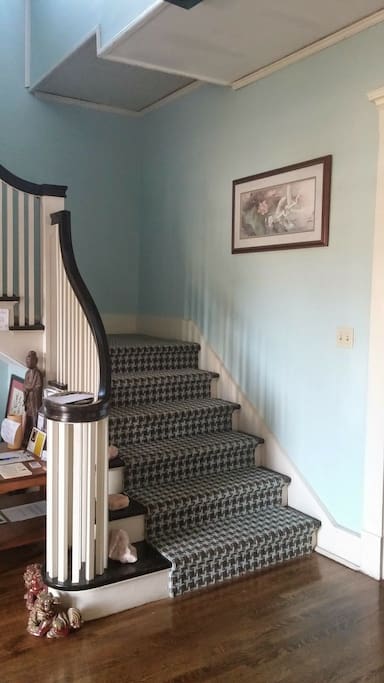 Foyer Stairs to your room