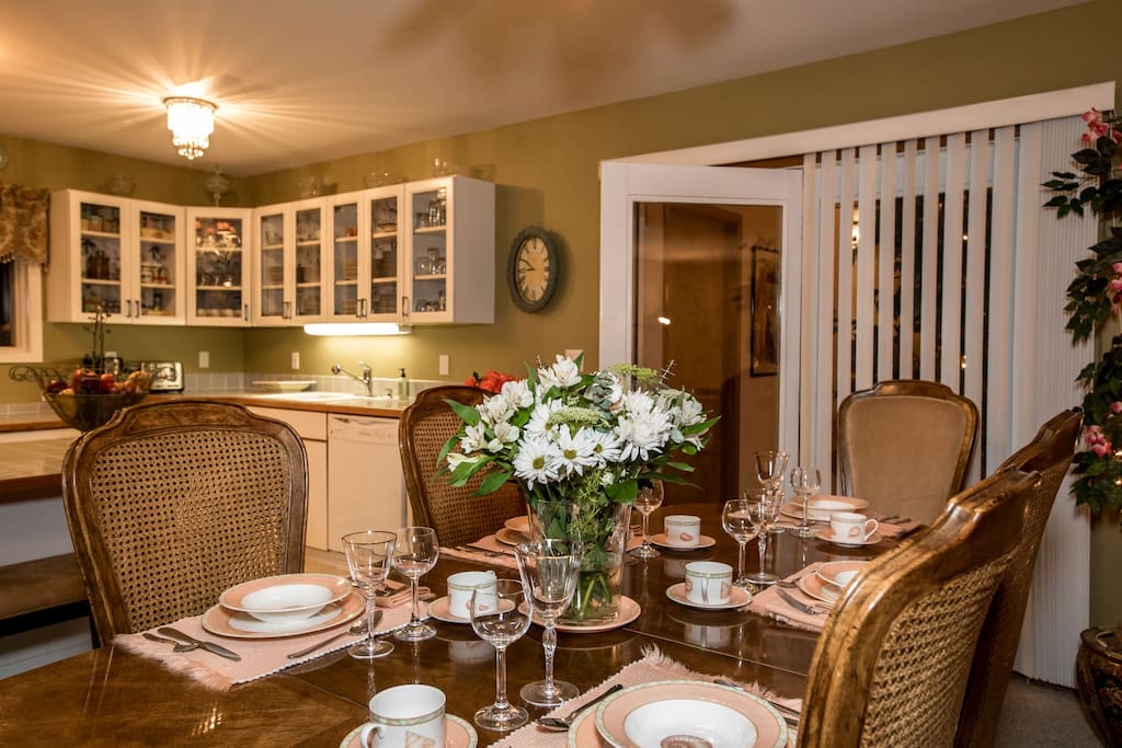 Dining Room and Kitchen