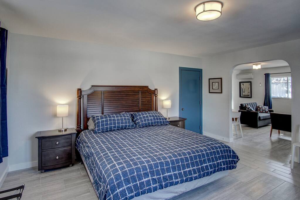 King Bed
