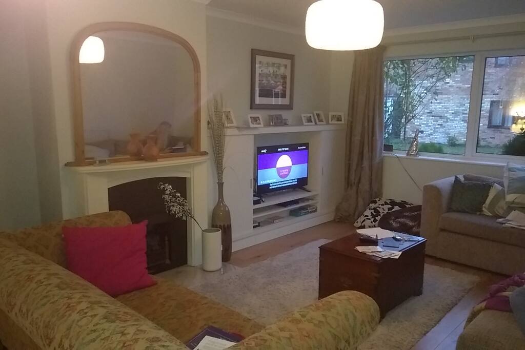 Use of lounge area