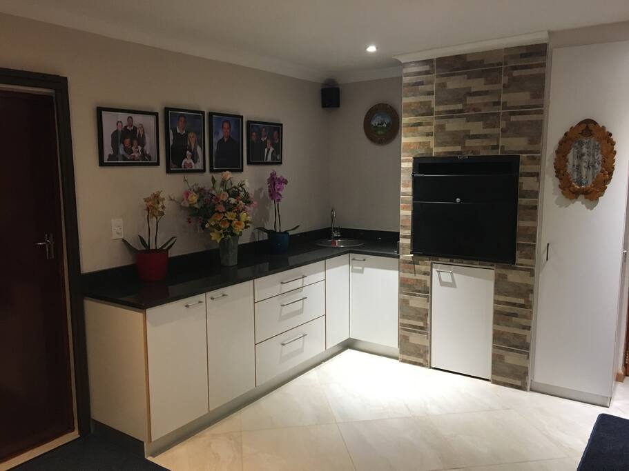 Indoor barbeque