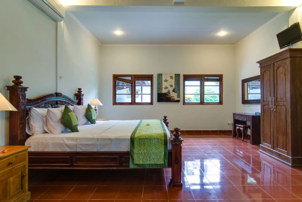 3rd Bedroom Upstairs