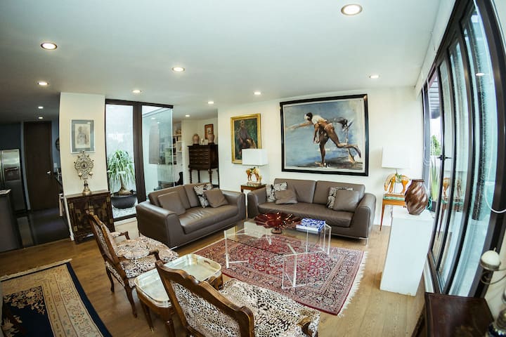 Luxury Penthouse in Heart of Polanco