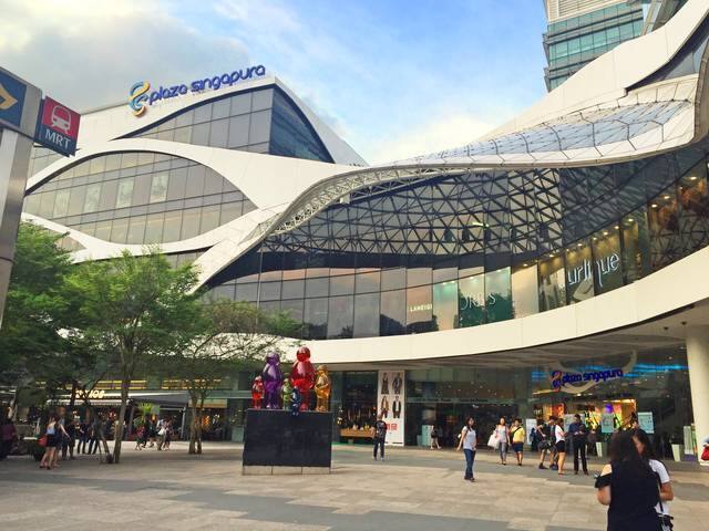 Lovely 2 Bedroom Apartment In Orchard gallery image 3