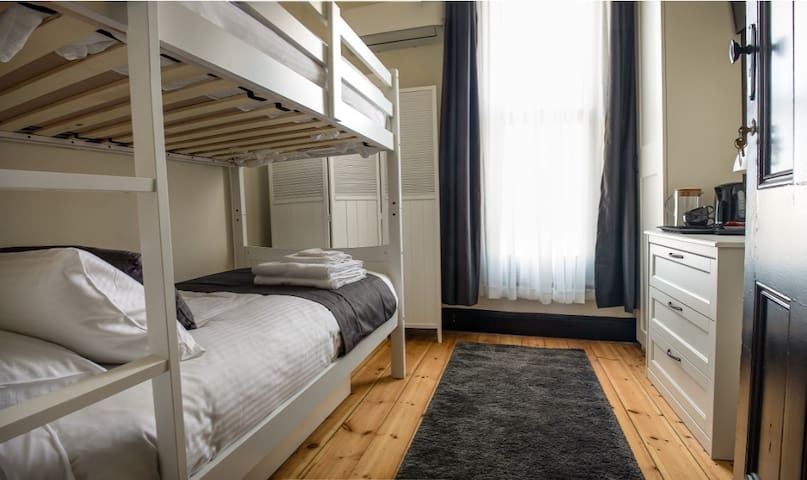 The Wellington Hotel Boutique Accommodation (R6)