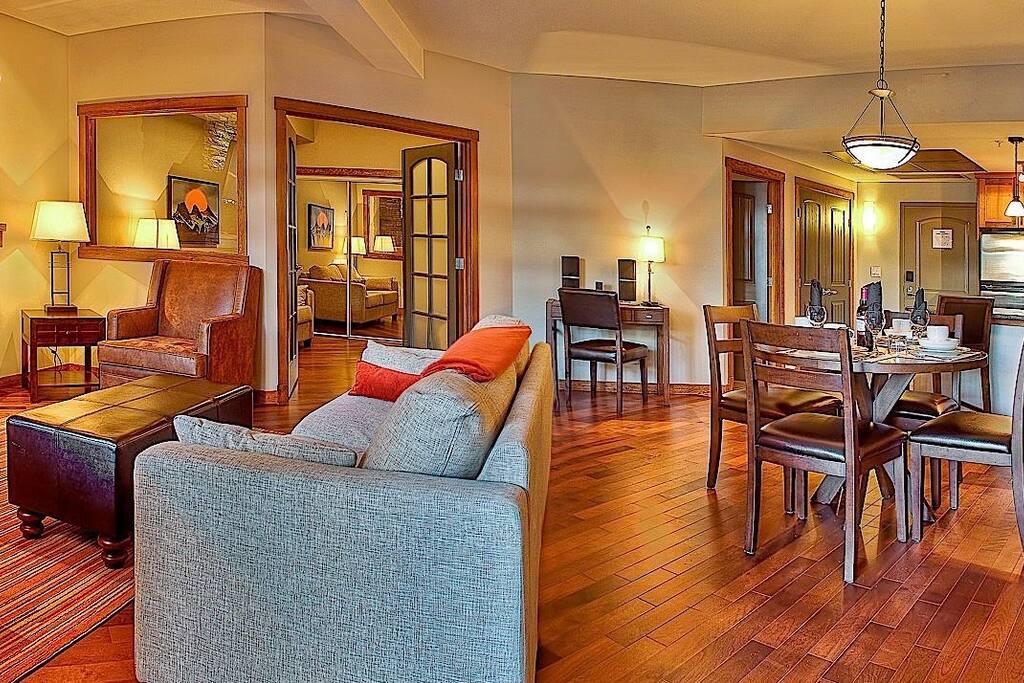 Hang out with friends and family in this comfy living area or on your private balcony.