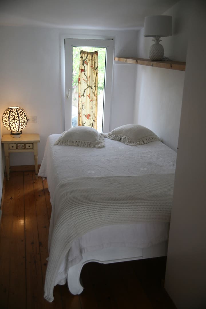 Dormitorio Individual Primera Planta