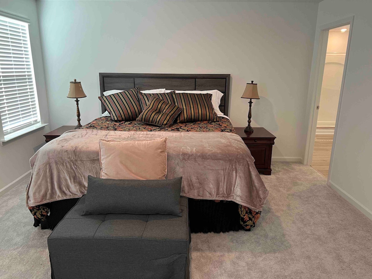 Large, beautiful home with plenty of parking!