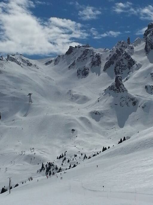 Courchevel 25min drive to Brides les Bains Gondala.
