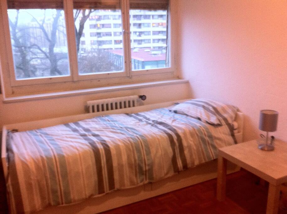 2nd Bedroom